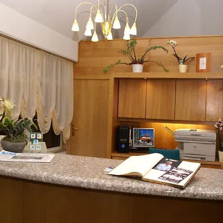 Apart Hotel Gera Szálloda